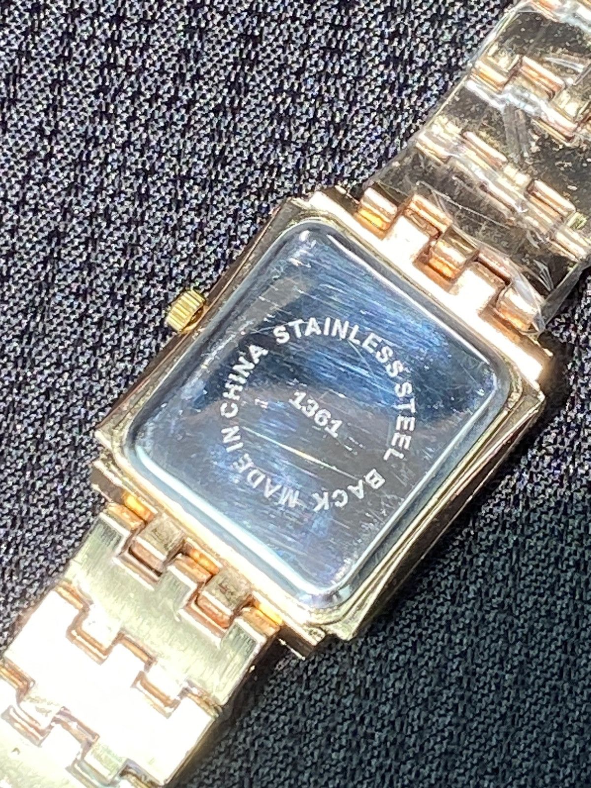 Japanese Brand Unique Gold Watch with Eiffel Tower, Like New Size ONE SIZE - 8 Thumbnail