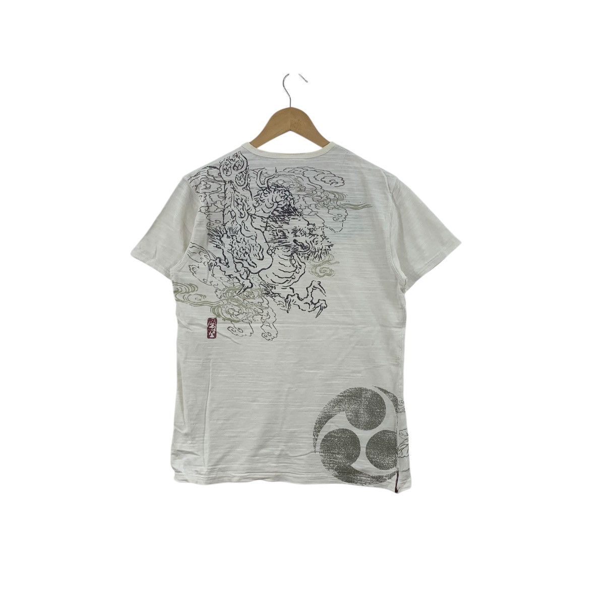 Vintage Vintage KAMAKURI FUJIN RAIJIN Japan Tradition Dragon Tee Size S / US 4 / IT 40 - 7 Thumbnail