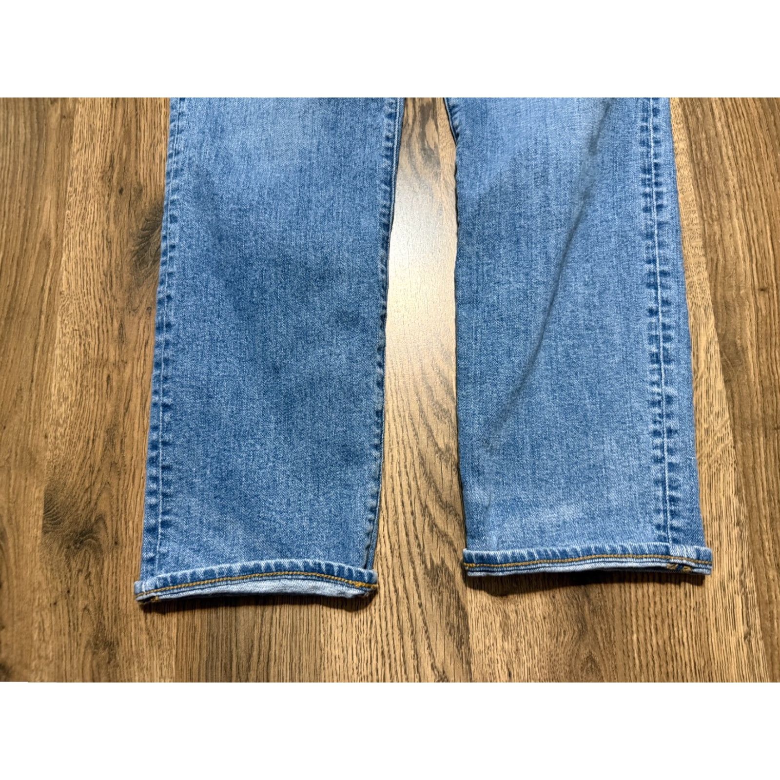 J.Crew J.CREW Jeans Women’s 27 Blue Denim High Rise Slim Boyfriend Jeans Regular 5-Pocket Design Vintage No (Note: If any issue, adjust as needed) Size 27" / US 4 / IT 40 - 3 Thumbnail