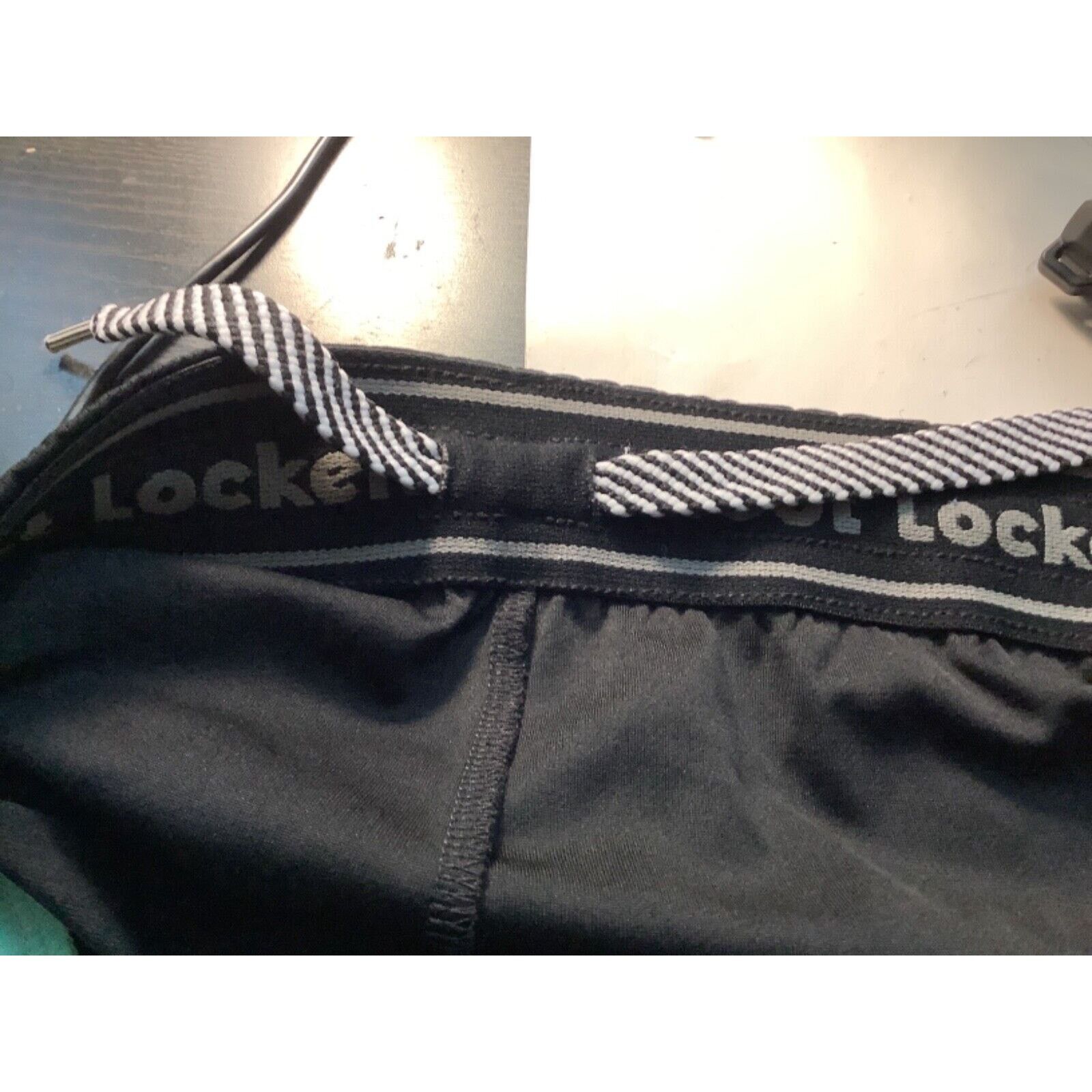 Foot Locker FOOTLOCKER Shorts Men’s XL Black W/Blue Pockets Size US 40 / EU 56 - 6 Thumbnail