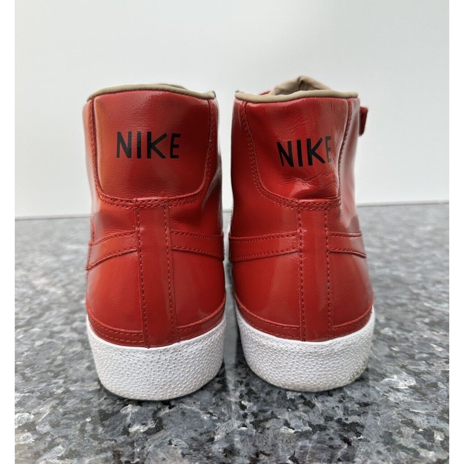 Nike 2009 Nike Blazer AC High Varsity Red Enamel Men’s SZ 11 Size US 11 / EU 44 - 9 Thumbnail