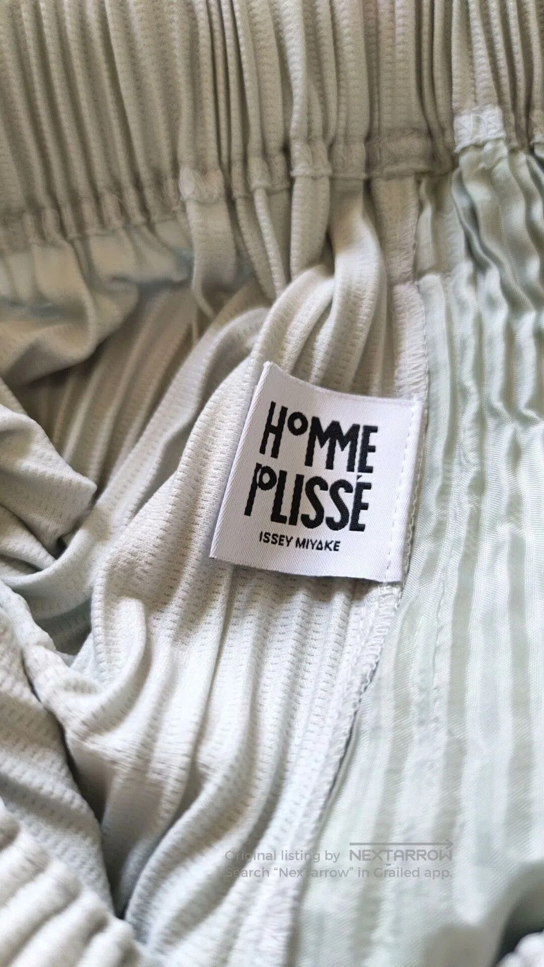 Homme Plisse Issey Miyake Homme Plisse Issey Miyake Men's Shorts. Size US 28 / EU 44 - 8 Thumbnail