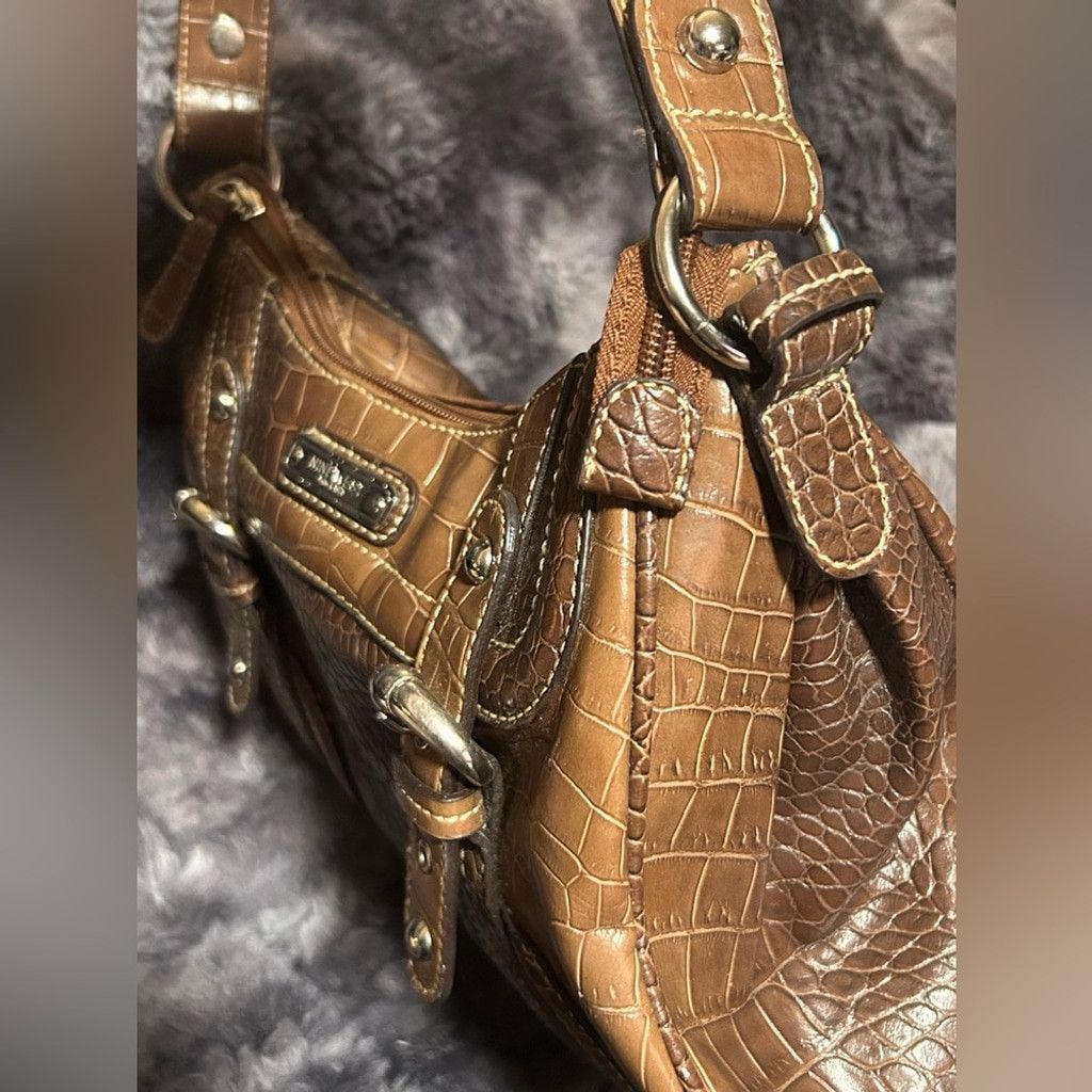 Nine West Vintage Nine W. Western croc purse has damage Size ONE SIZE - 4 Thumbnail