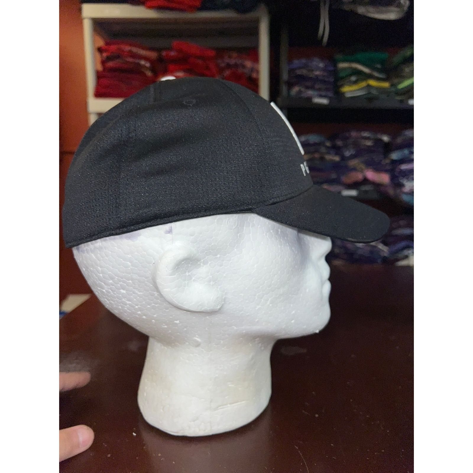 PGA Tour PGA Tour Black Hat Golf Golfing Cap Headwear OS Size ONE SIZE - 4 Thumbnail