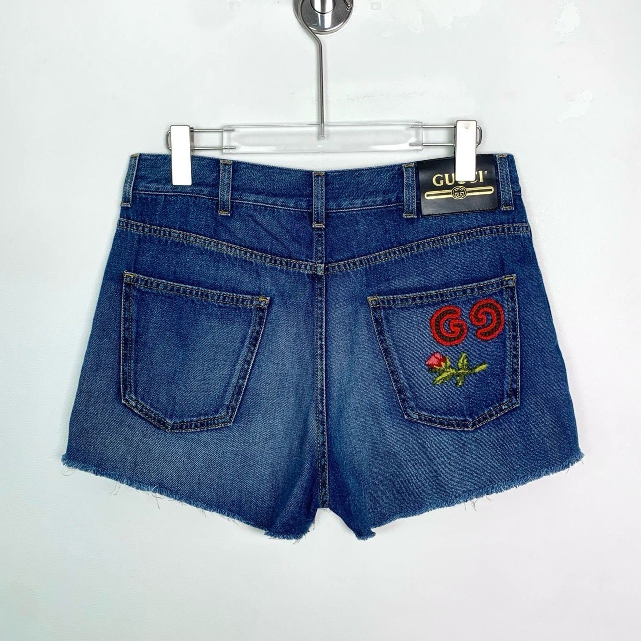 Gucci Gucci Leather Patch Logo Denim Shorts, Blue Size 27" / US 4 / IT 40 - 6 Thumbnail