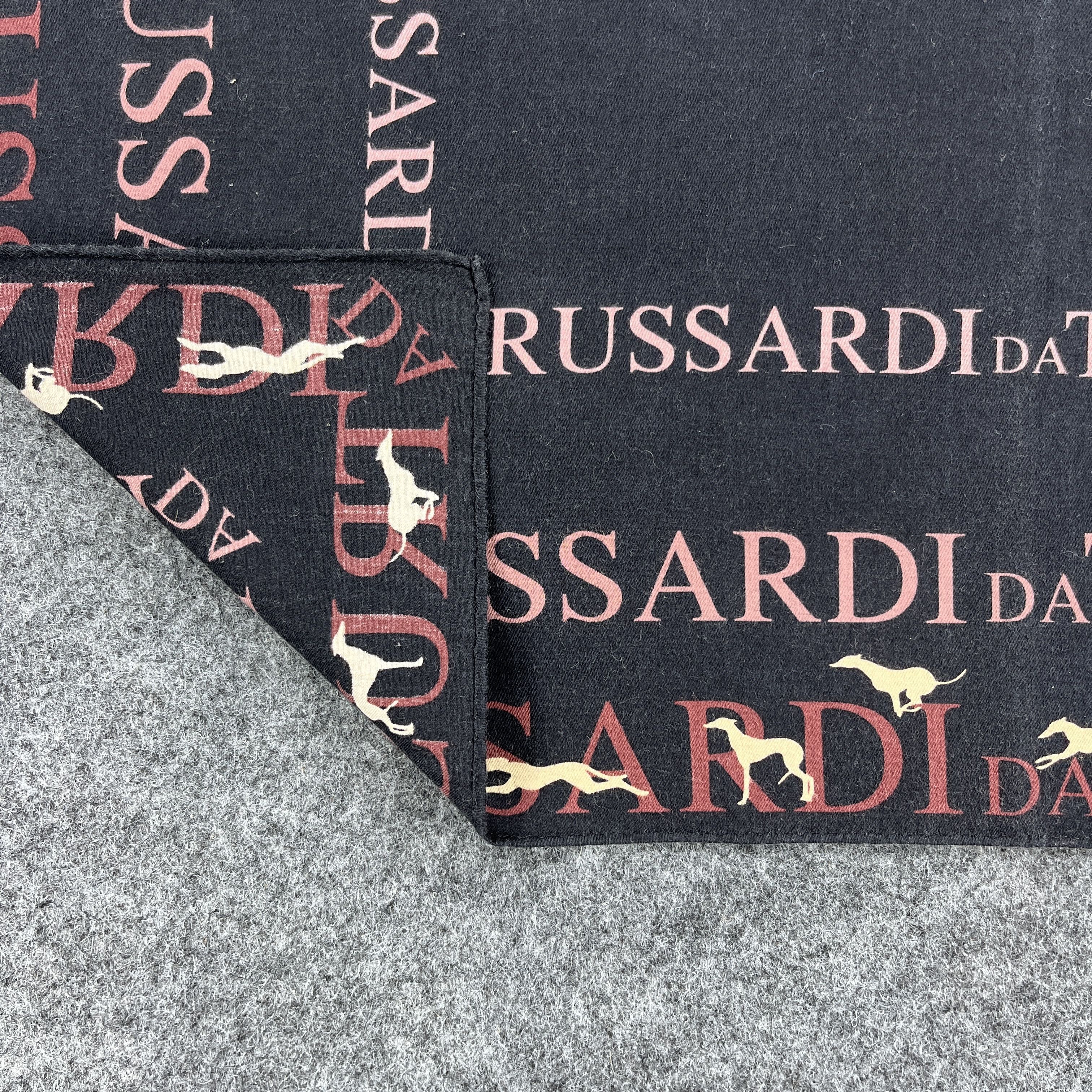 Trussardi × Vintage Trussardi Handkerchief / Bandana / Neckerchief B842 Size ONE SIZE - 5 Thumbnail