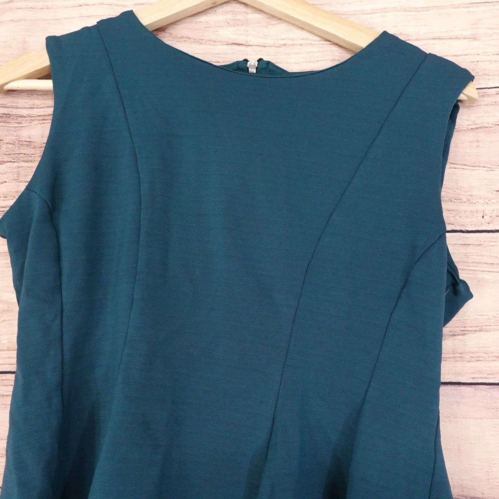 H&M H&M Sleeveless Green Blouse Top Womens Medium Cotton Casual Size M / US 6-8 / IT 42-44 - 2 Thumbnail