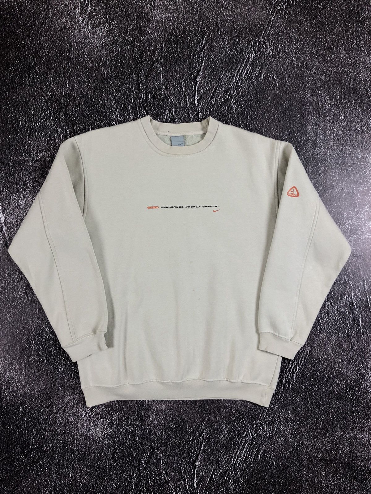 mens beige nike sweatshirt