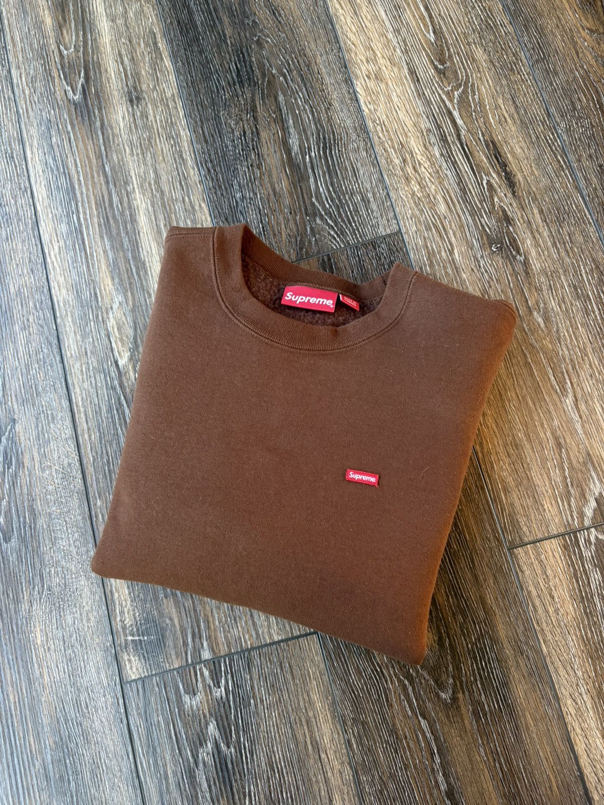 Supreme Supreme Small Box Crewneck Brown Size US S / EU 44-46 / 1 - 5 Thumbnail