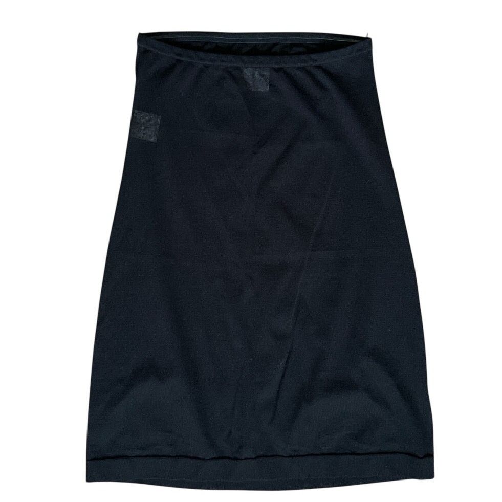 Chanel Chanel Black Interlocking CC Logo Skirt, M/US8/FR40 Size 28" / US 6 / IT 42 - 2 Thumbnail