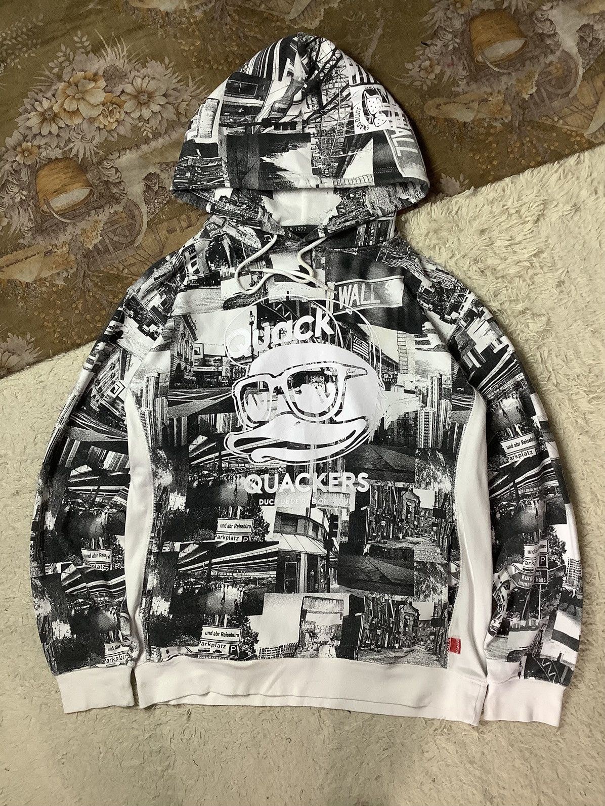 If Six Was Nine × Le Grande Bleu (L.G.B.) B one soul grafity style hoodie like IF6W9 LGB styel Size US L / EU 52-54 / 3 - 1 Thumbnail