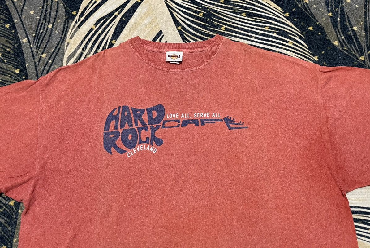 Hard Rock Cafe × Vintage Vintage Hard Rock Cleveland Shirt Size US XL / EU 56 / 4 - 6 Thumbnail