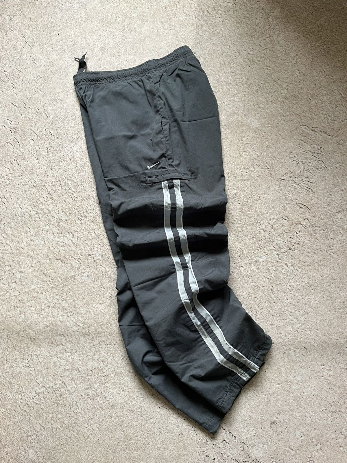 Nike NIKE VINTAGE TECH TRACK PANTS • Y2K / UTILITY ARCHIVE 00s Size US 32 / EU 48 - 1 Thumbnail