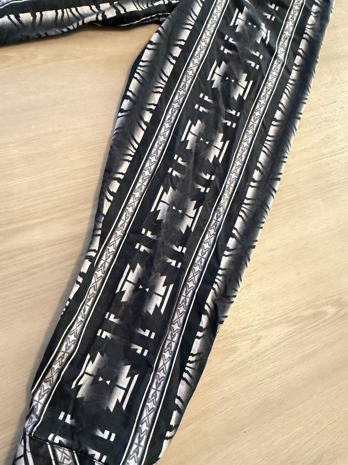 Other Rock & Roll Denim Black White Pearl Snap Aztec Fit Sz S Size US S / EU 44-46 / 1 - 8 Thumbnail