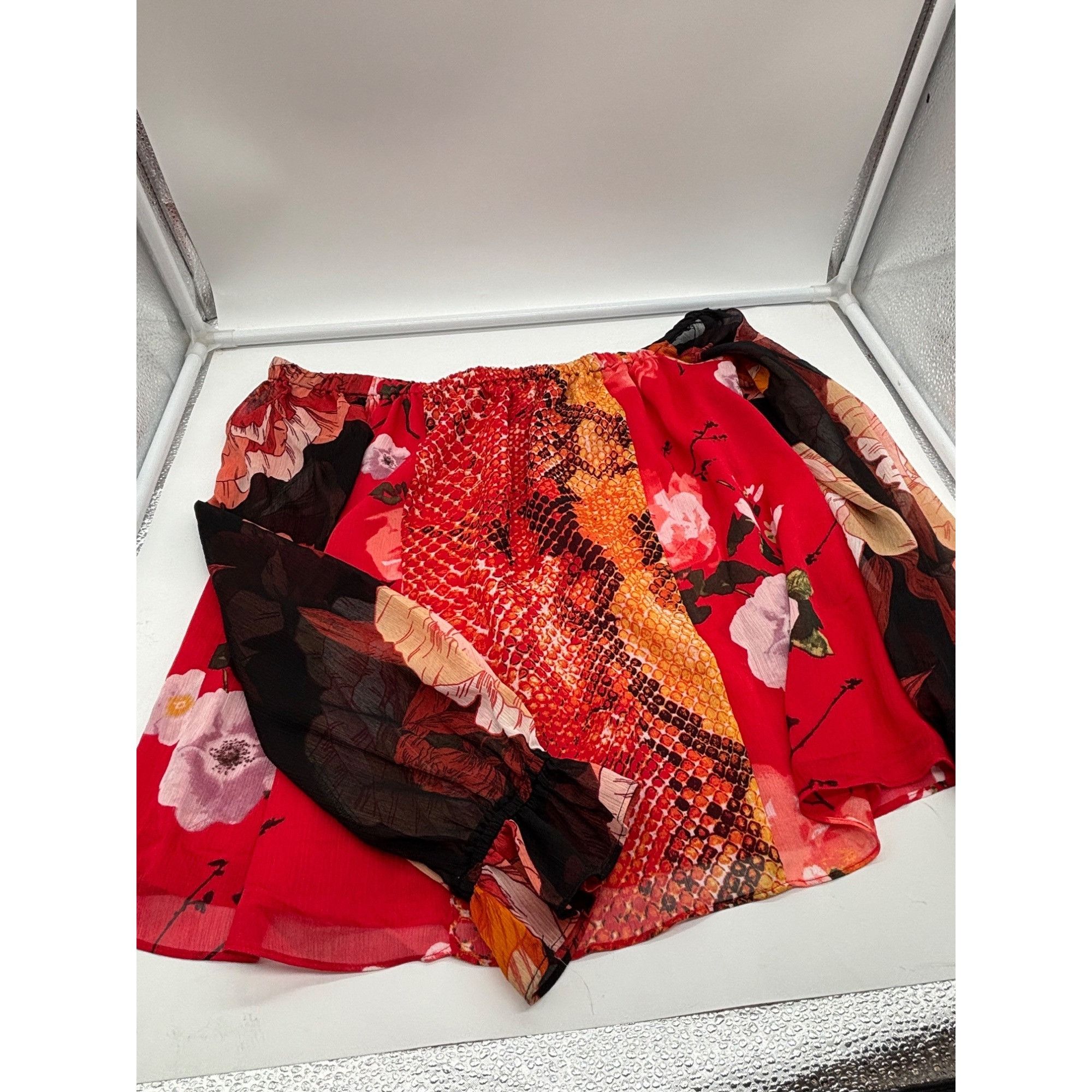 Guess GUESS Pamelia Chiffon Off-The-Shoulder Top, Red-multi, Sz. S Size S / US 4 / IT 40 - 8 Thumbnail