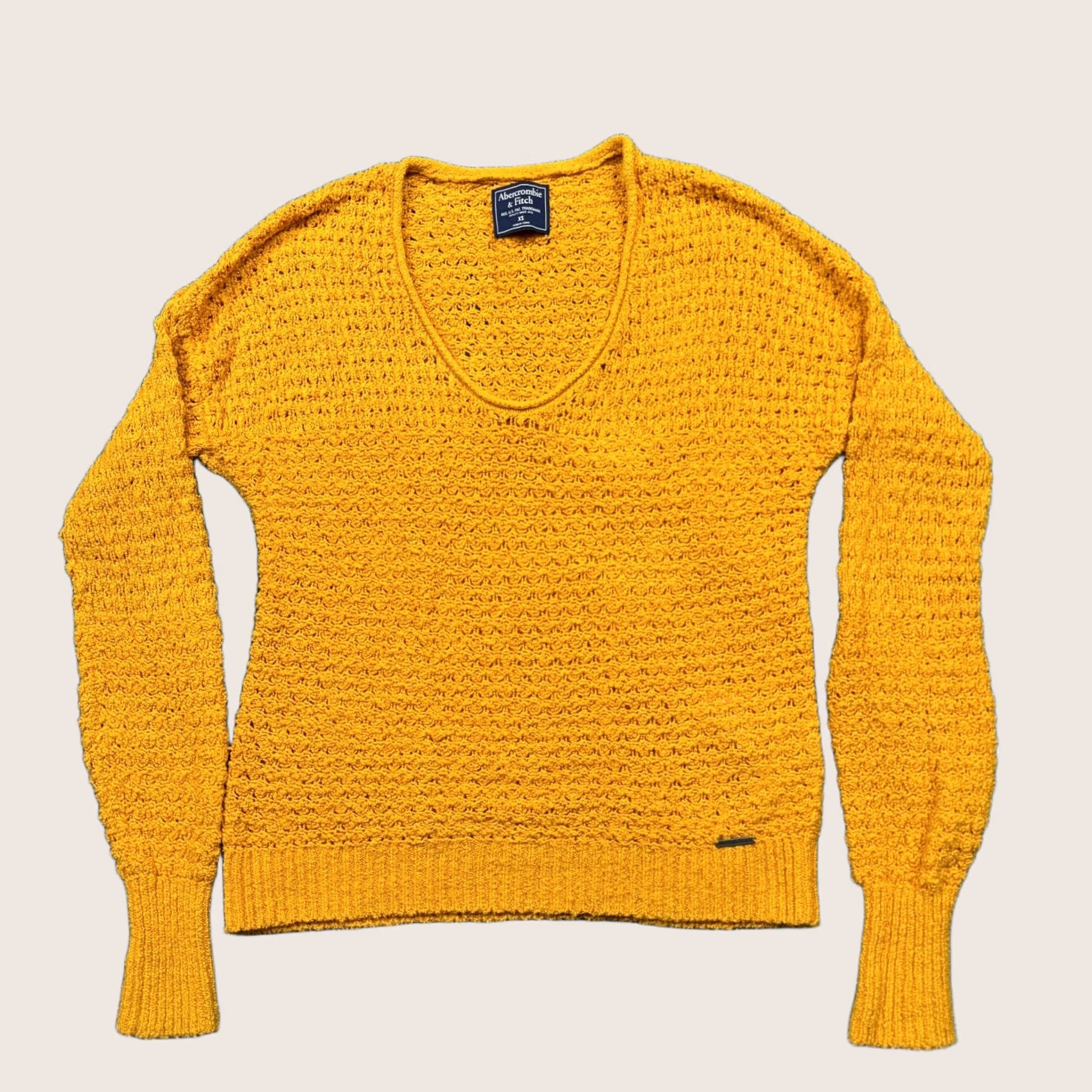 Abercrombie & Fitch VINTAGE Abercrombie Fitch Sweater Women's XS Yellow V Neck Mustard Size XS / US 0-2 / IT 36-38 - 1 Thumbnail