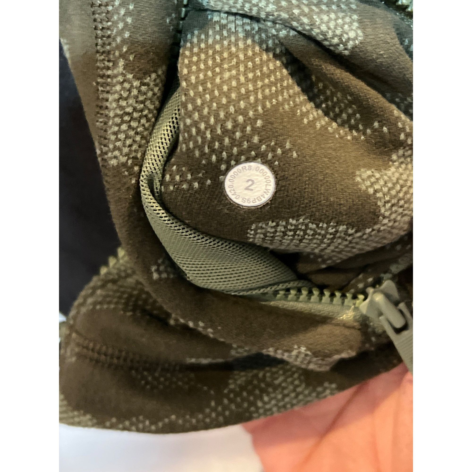 Lululemon Lululemon Define Jacket LuonHeritage Camo Dark Olive Green T Size XS / US 0-2 / IT 36-38 - 10 Thumbnail