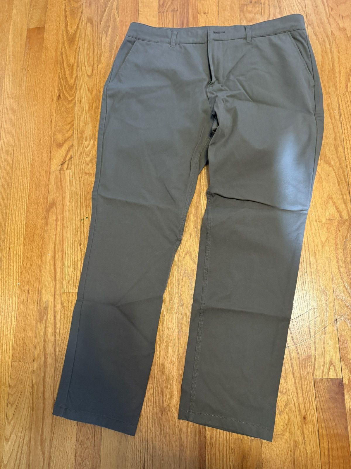 Other Mugsy Classic Olive Chinos Size US 44 / EU 60 - 1 Thumbnail
