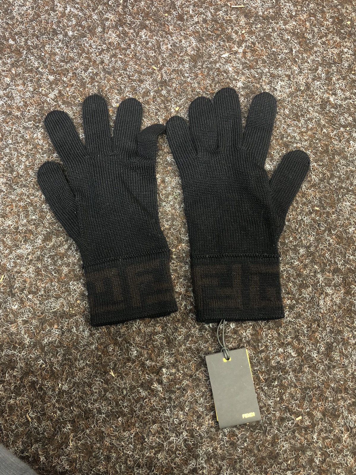 Fendi 🏆 FENDI Gloves Wool Monogram Zucca Size ONE SIZE - 1 Thumbnail