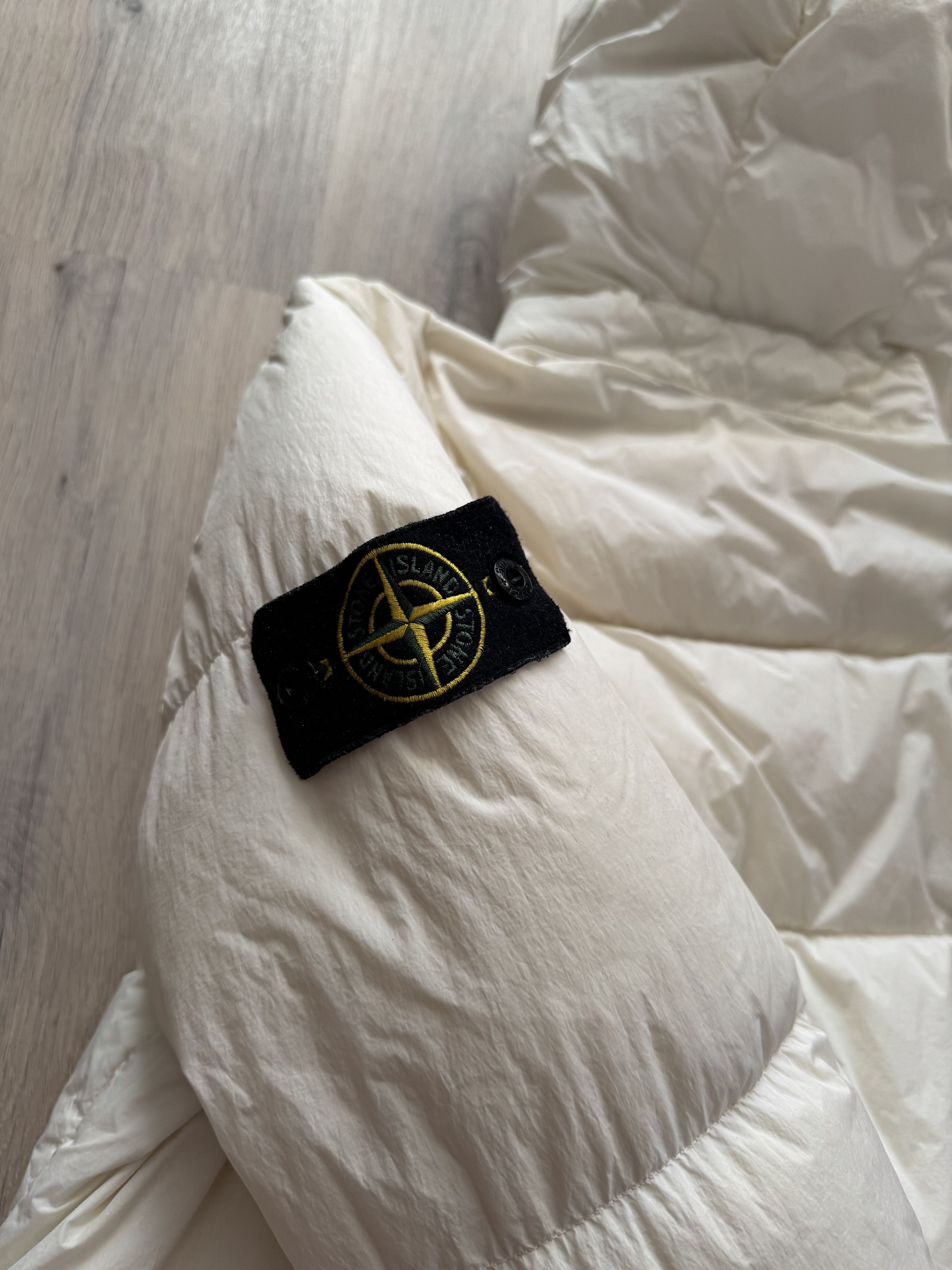 Stone Island Stone Island Garment Dyed Crinkle Reps Down Jacket White Size US XL / EU 56 / 4 - 15 Thumbnail