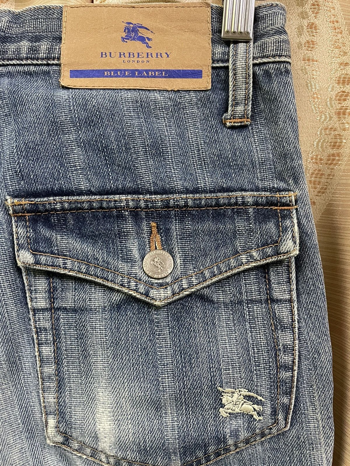 Burberry Burberry Distressed Jeans Size US 31 - 1 Thumbnail