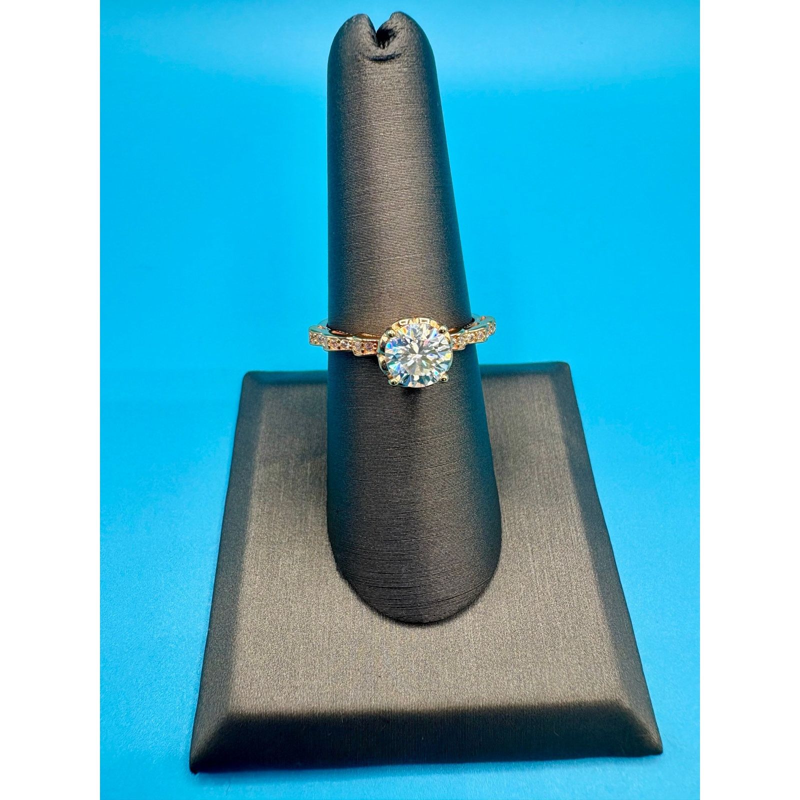 Jewelry 1CTW Moissanite Ring 14k Vermeil 925 Sterling Silver Sz 7 Size ONE SIZE - 7 Thumbnail