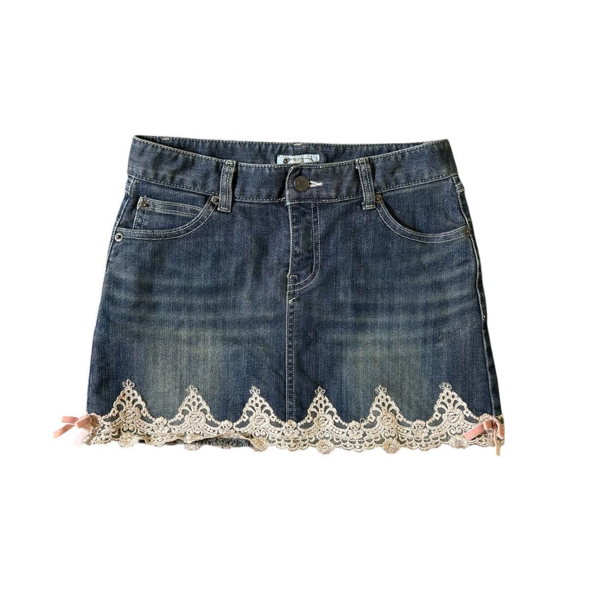Japanese Brand Vintage Y2K Liz Lisa Denim Mini Skirt Size 27" / US 4 / IT 40 - 1 Thumbnail