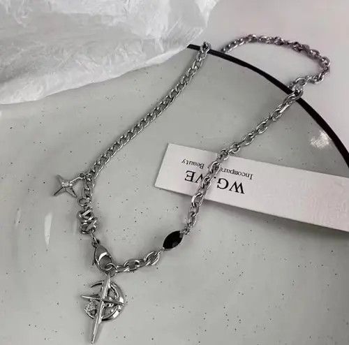 VIBE Unisex Eboy punk silver double layer crescent pendant chain Size ONE SIZE - 4 Thumbnail