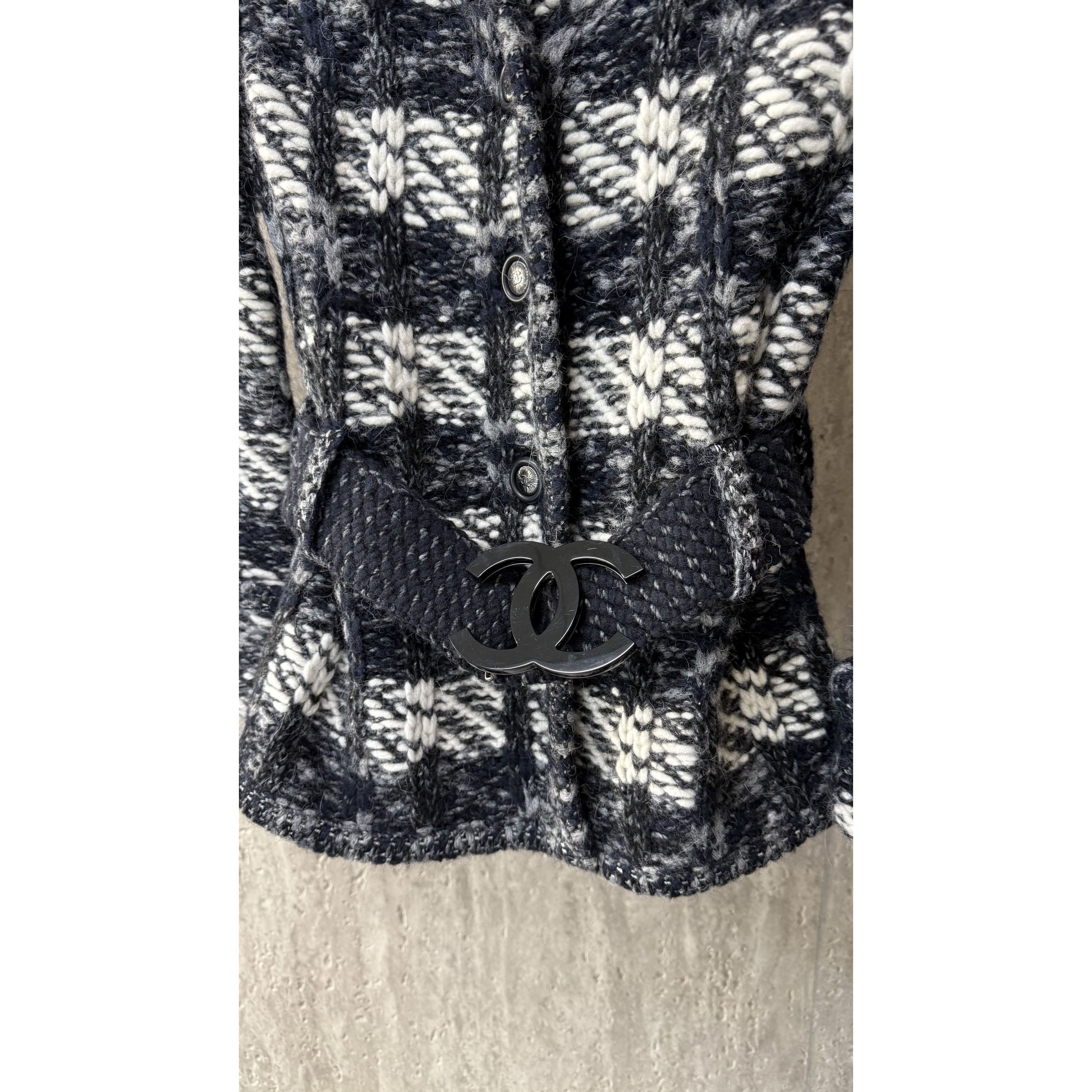 Chanel Chanel Black & White Wool Blend Plaid Jacket With Belt & But Size XS / US 0-2 / IT 36-38 - 13 Thumbnail