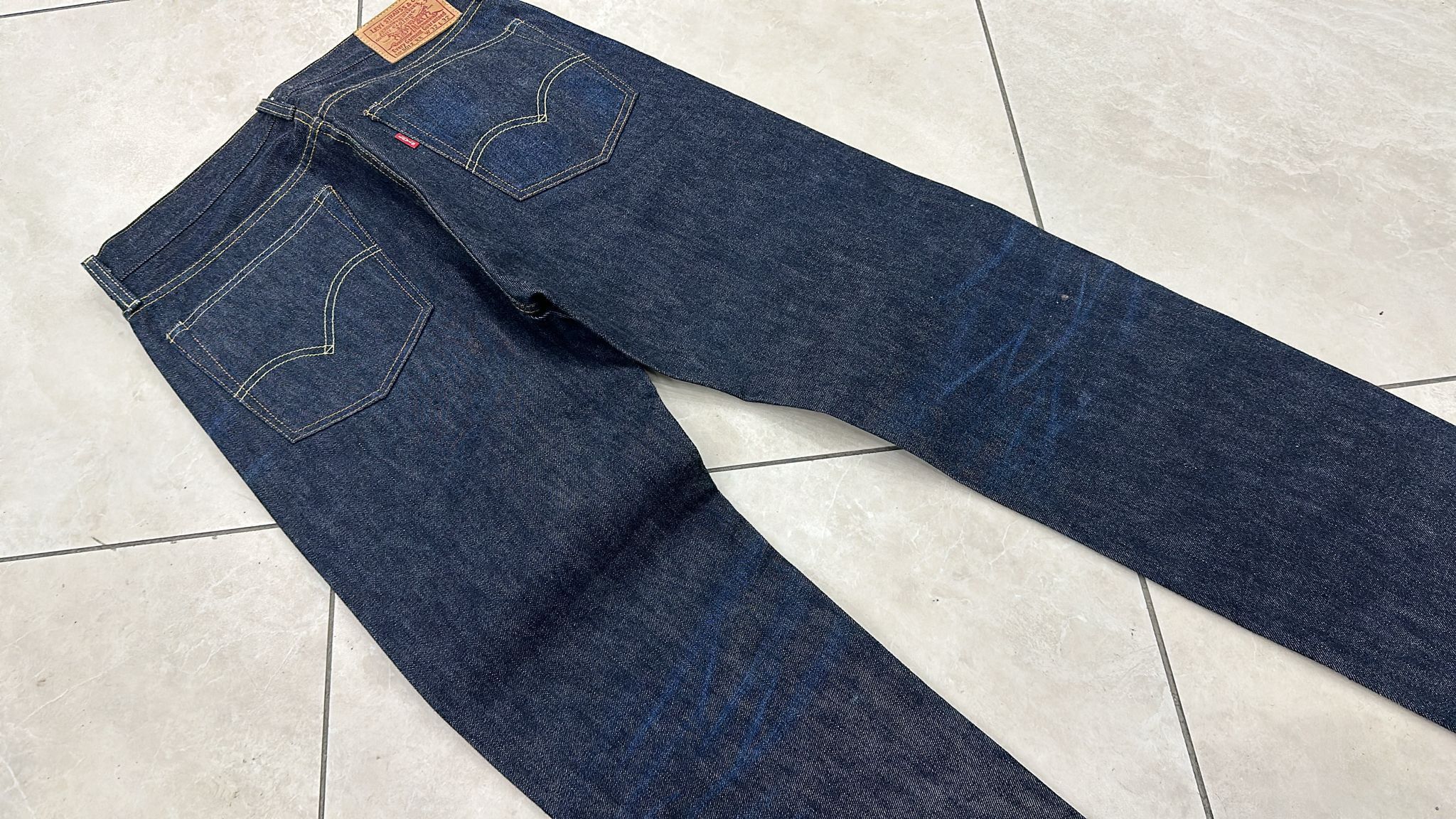 Levi's Vintage Clothing LVC Levi's Vintage Clothing 1954 501Z XX BigE Selvedge Jeans Size US 32 / EU 48 - 6 Thumbnail