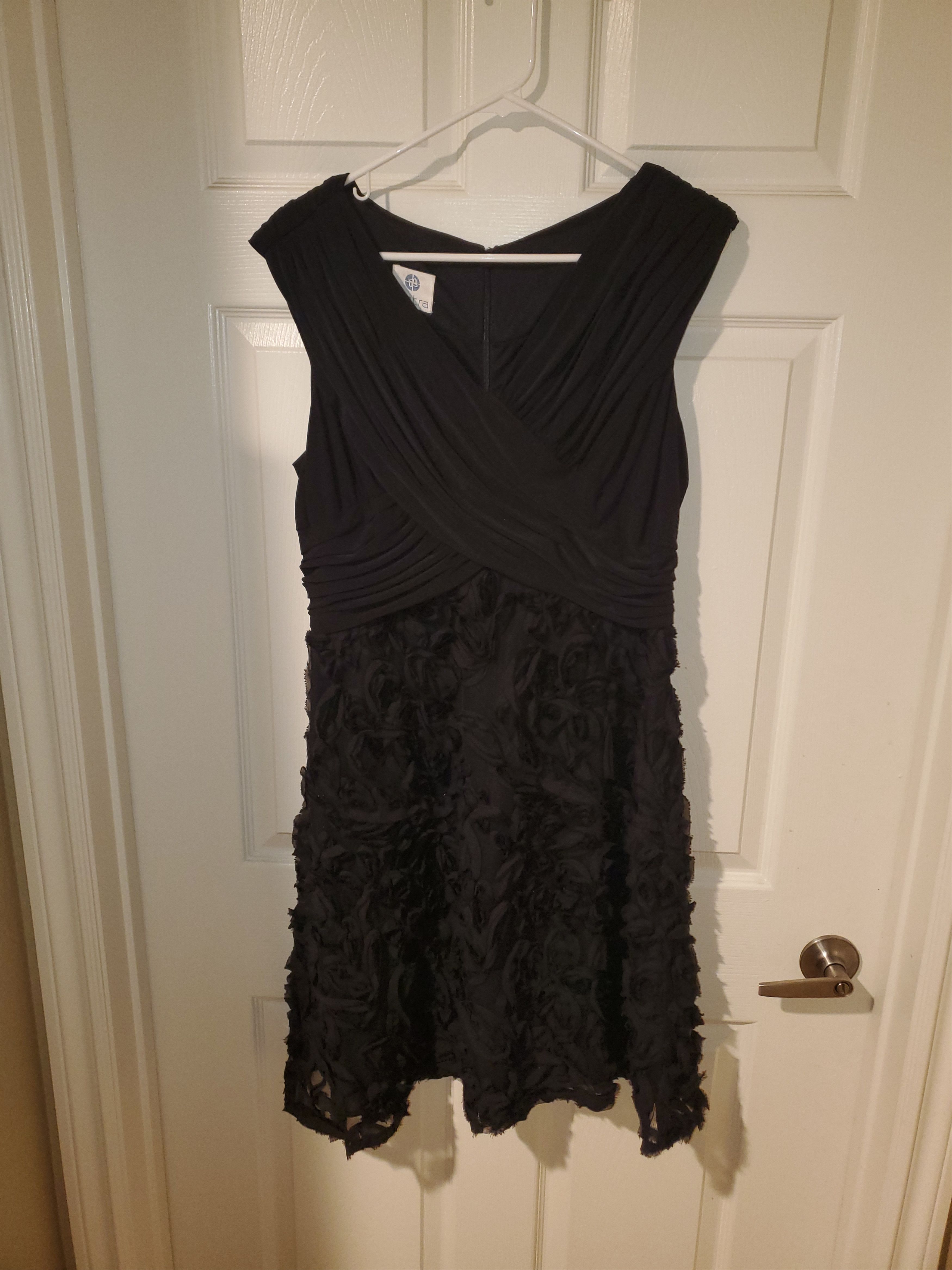 Vintage Vintage Patra Black Formal Floral Dress (size 16) Size XXL / US 16-18 / IT 52-54 - 1 Thumbnail