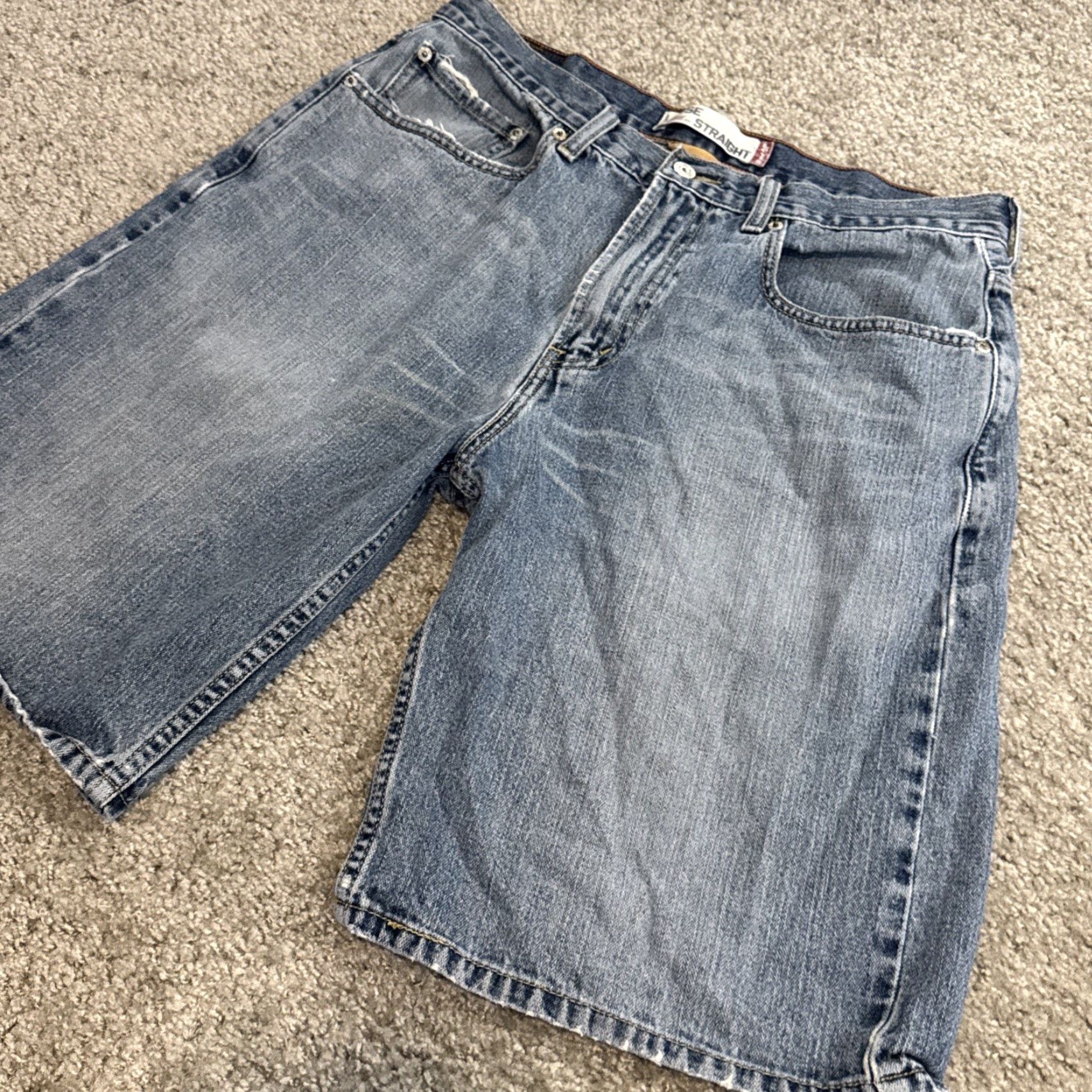 Levi's VINTAGE Levi’s 569 Bermuda Denim Blue Jean Shorts 33” Men Regular Loose Straight Blue 90s? (Note: avoid adding unknown decade) Size US 33 - 4 Thumbnail