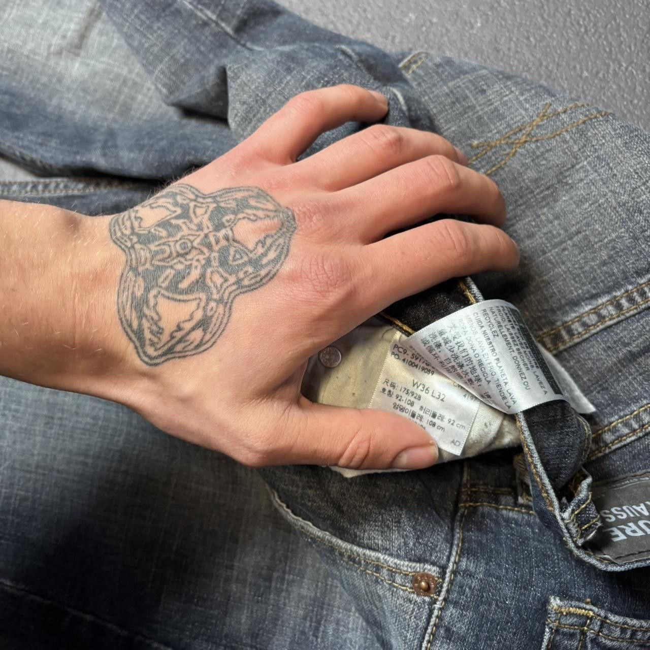 Japanese Brand × Levi's × Vintage Vintage y2k 90s Levi's acid wash jeans Size US 36 / EU 52 - 5 Thumbnail