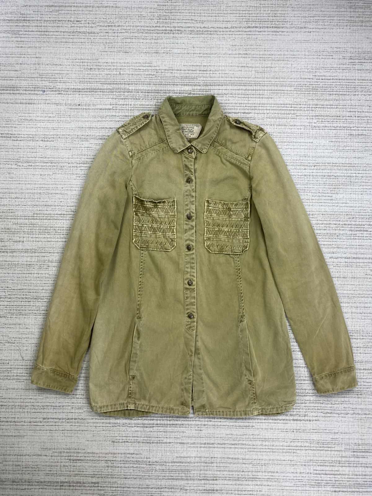 Japanese Brand × Vintage Vintage Trafaluc Embroidery Navajo Button Up Utility Jacket Size US S / EU 44-46 / 1 - 1 Thumbnail