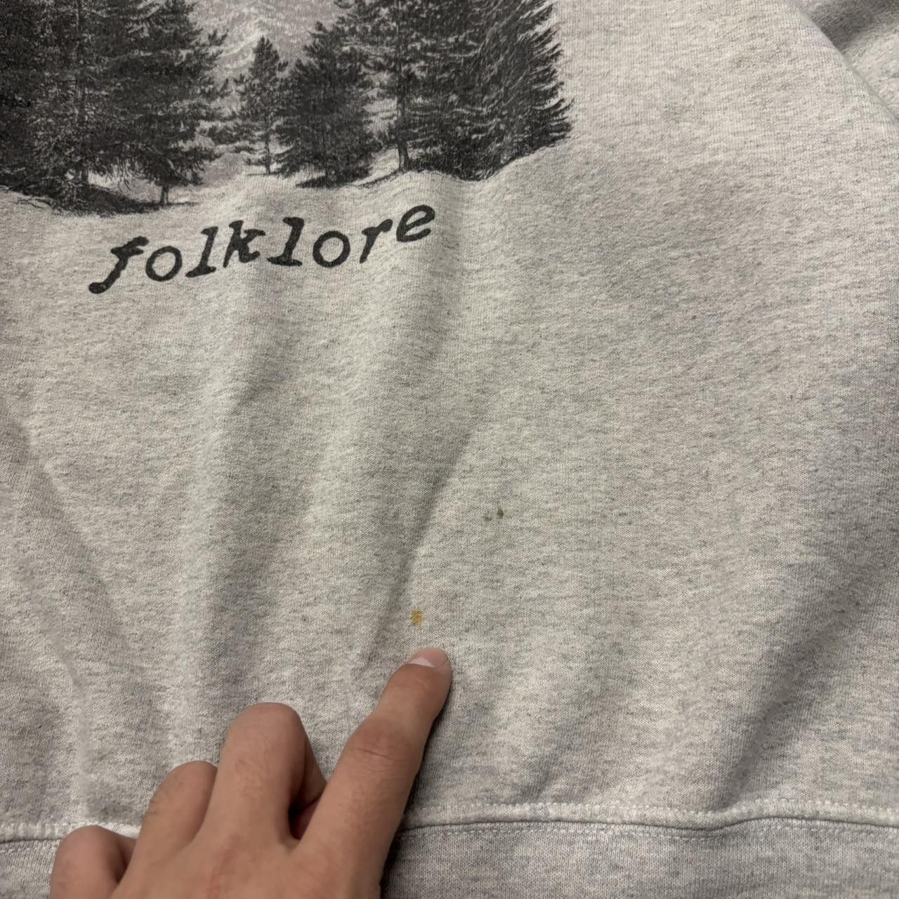 Japanese Brand × Vintage Crazy Taylor Swift Folklore Album Black & Grey Crewneck! Size US L / EU 52-54 / 3 - 5 Thumbnail