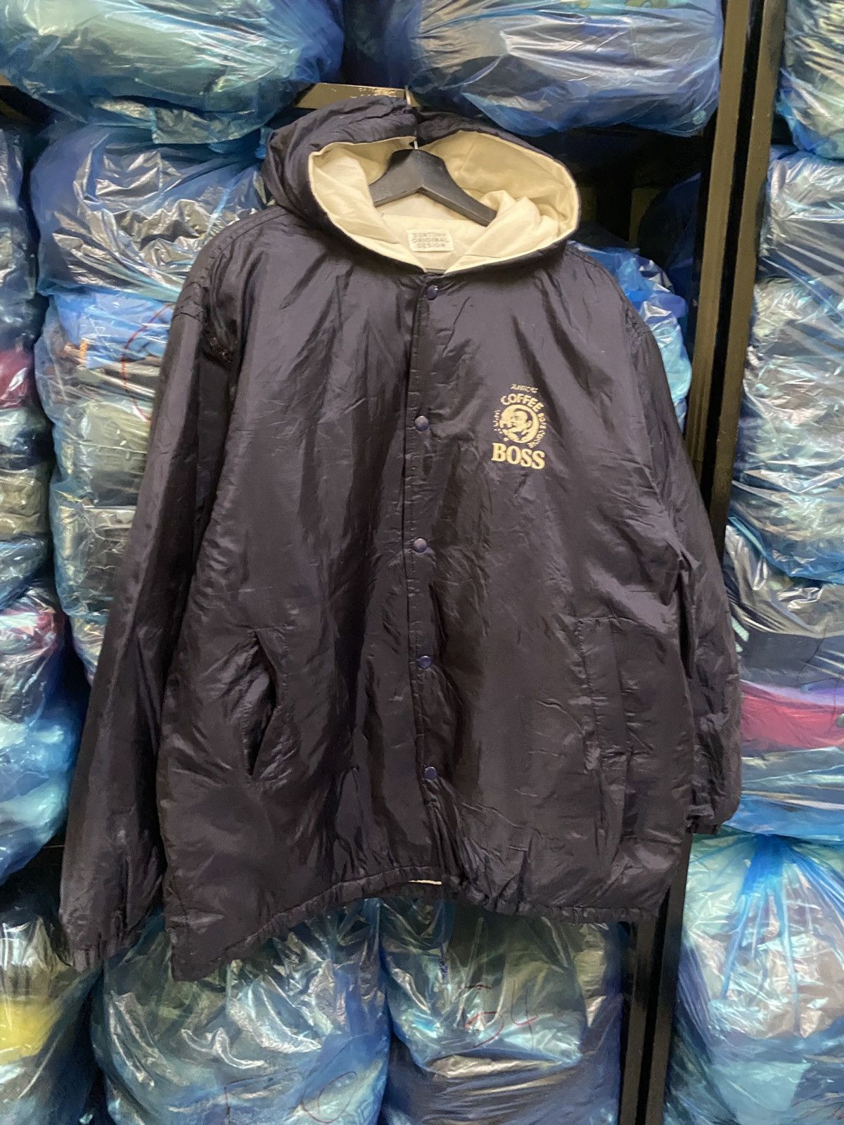 Other VINTAGE SUNTORY COFFEE BOSS WINDBREAKER Size US M / EU 48-50 / 2 - 3 Thumbnail