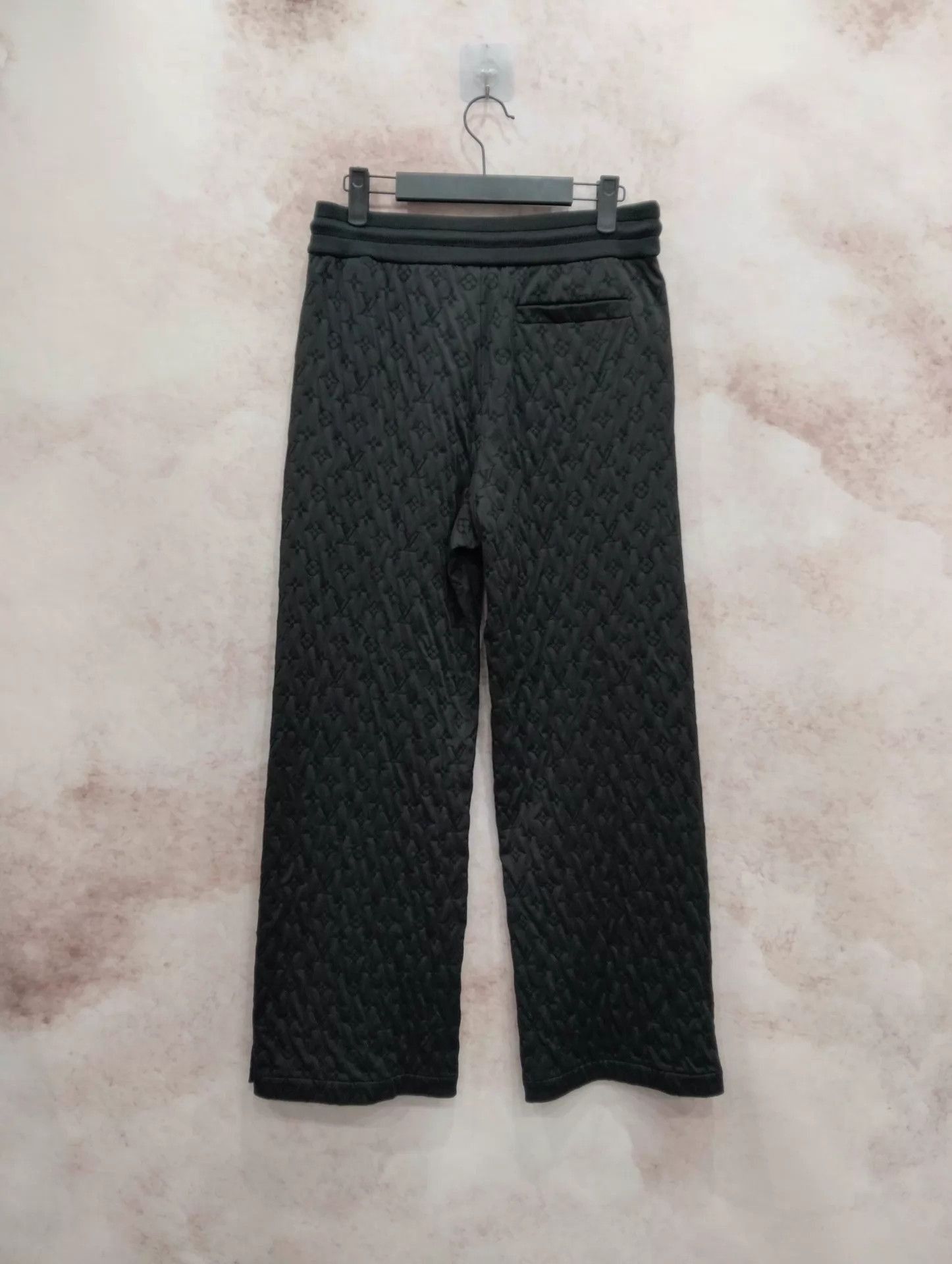 Louis Vuitton Black Quilted Pattern Casual Pants Size 32 Size US 32 / EU 48 - 2 Thumbnail