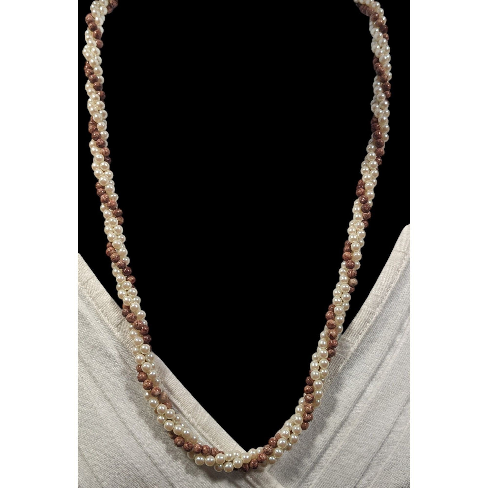 Other Vintage Faux Pearl And Tan Agate Beaded Torsade Necklace Size ONE SIZE - 4 Thumbnail