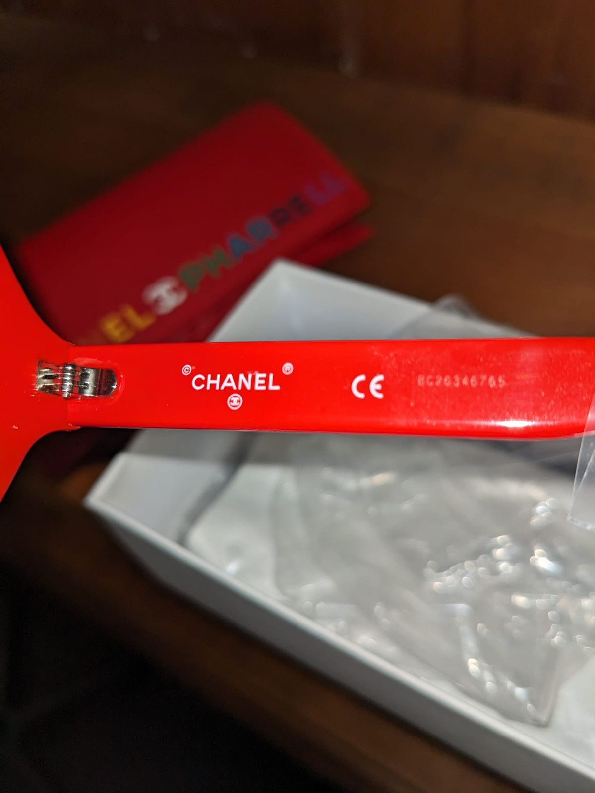 Chanel CHANEL X PHARRELL ROUND SUNGLASSES RED Size ONE SIZE - 10 Thumbnail