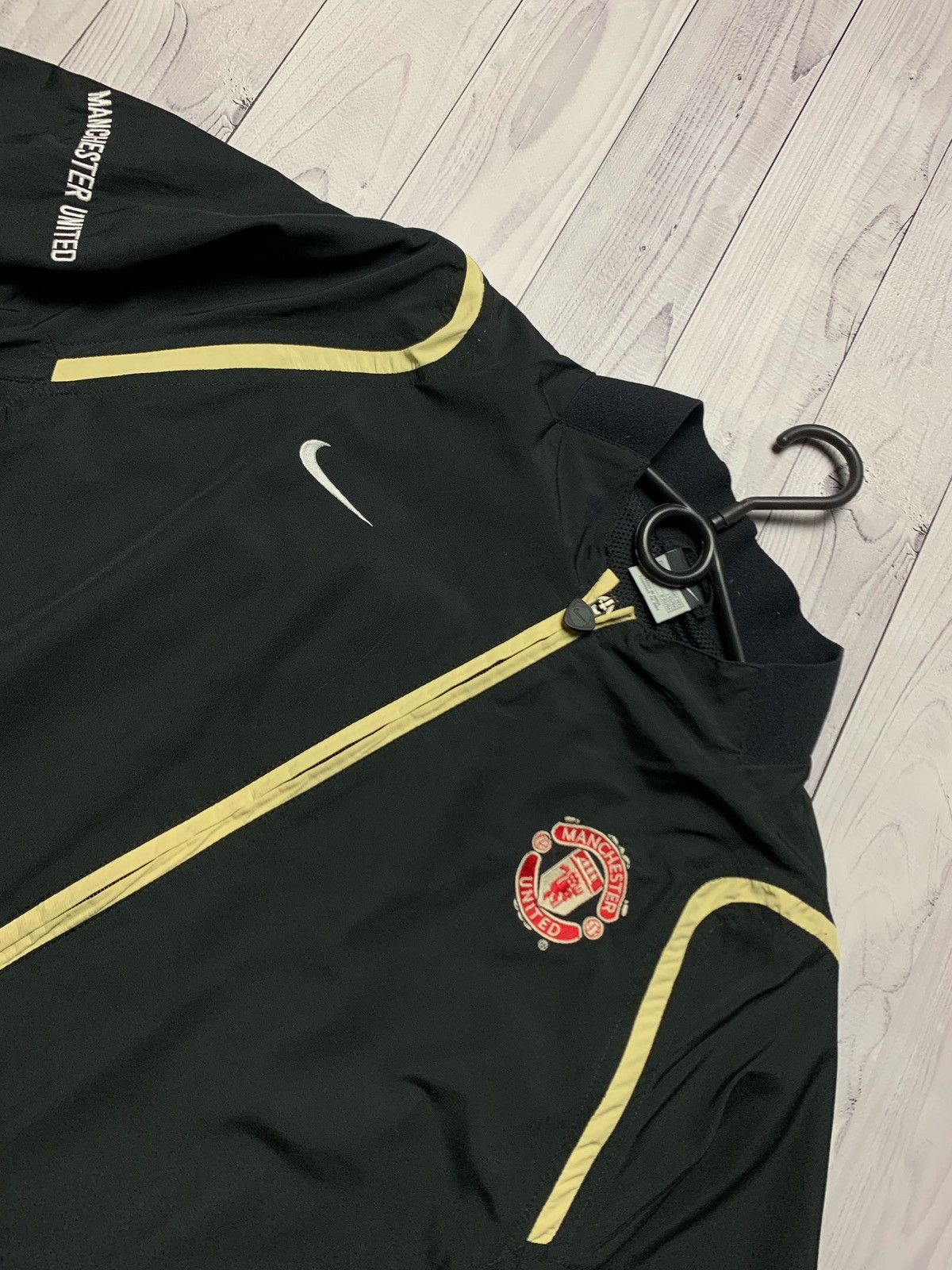 Nike × Vintage Manchester United Nike vintage track jacket Size L Size US L / EU 52-54 / 3 - 2 Thumbnail