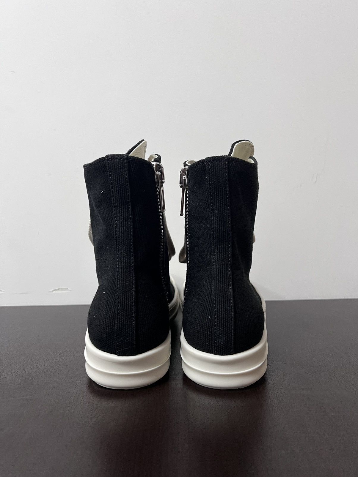Rick Owens Drkshdw Rick owens drkshdw ramones high top sneakers sz 36.5 Size US 6.5 / IT 36.5 - 6 Thumbnail