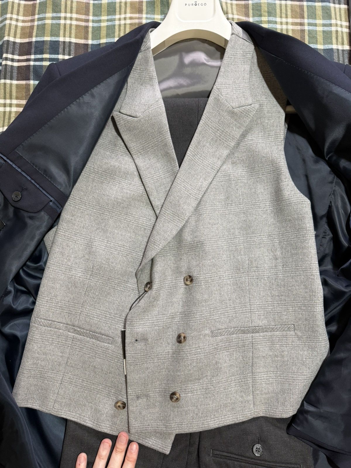 PURO PuroEgo Spanish 3 pieces suit Size 46R - 2 Thumbnail