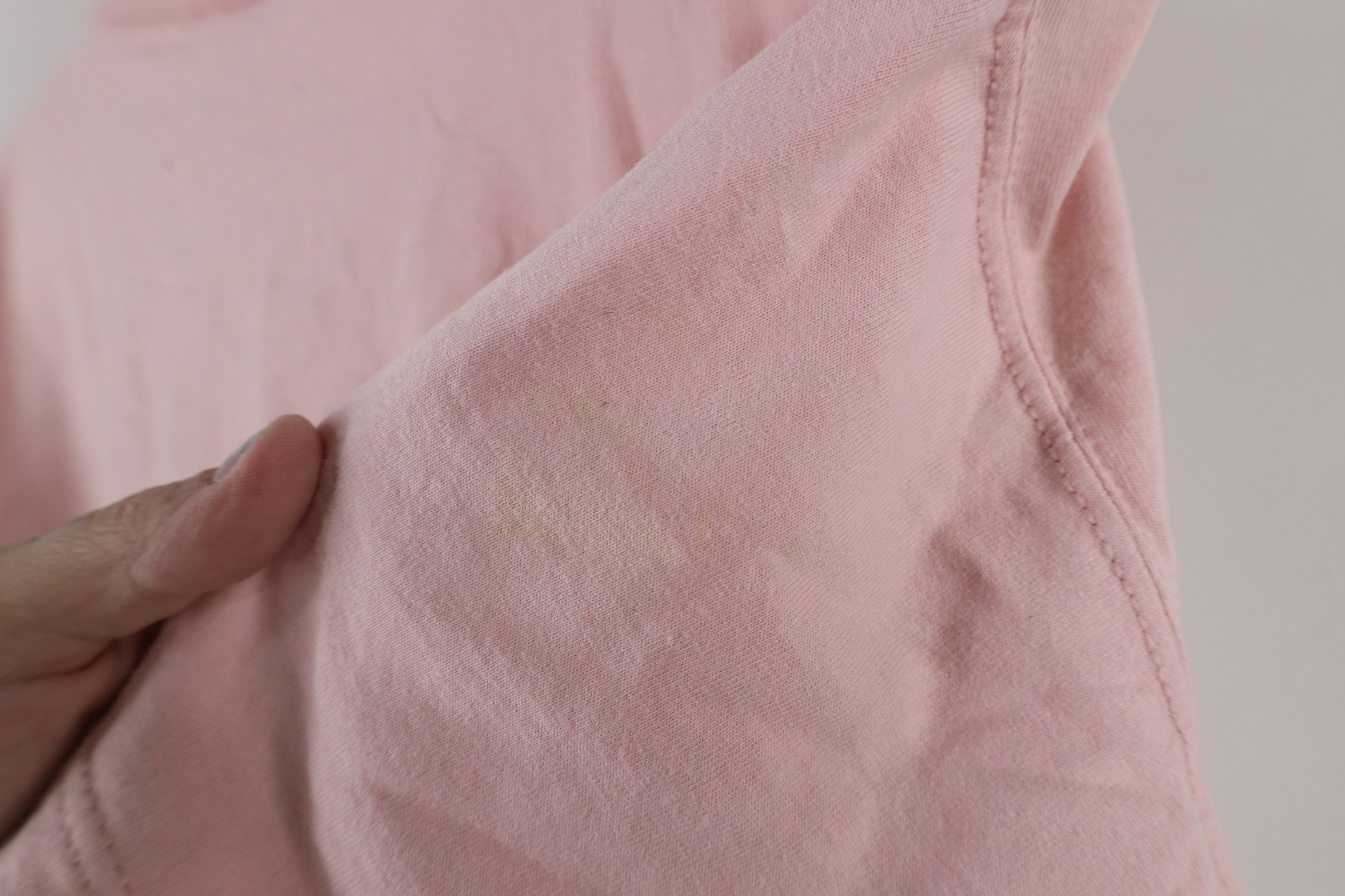 Russell Athletic × Vintage Vintage 90s Russell Athletic Blank Cotton T-Shirt Pink USA Size US M / EU 48-50 / 2 - 9 Thumbnail