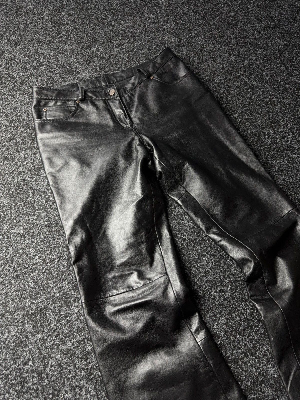 Japanese Brand 🔥VNTG Leather Biker Opium Flared Pants Avant Garde Gothic Size 30" / US 8 / IT 44 - 5 Thumbnail