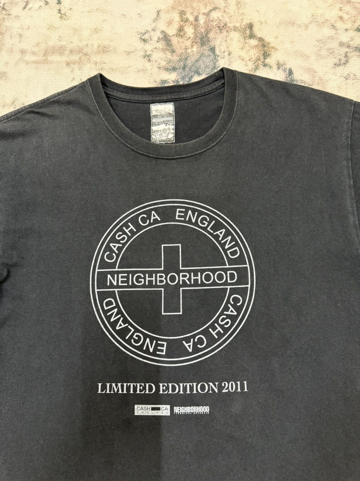 CASH CA Neighborhood Cash Ca England Limited Edition 2011 Tshirt Size US M / EU 48-50 / 2 - 4 Thumbnail