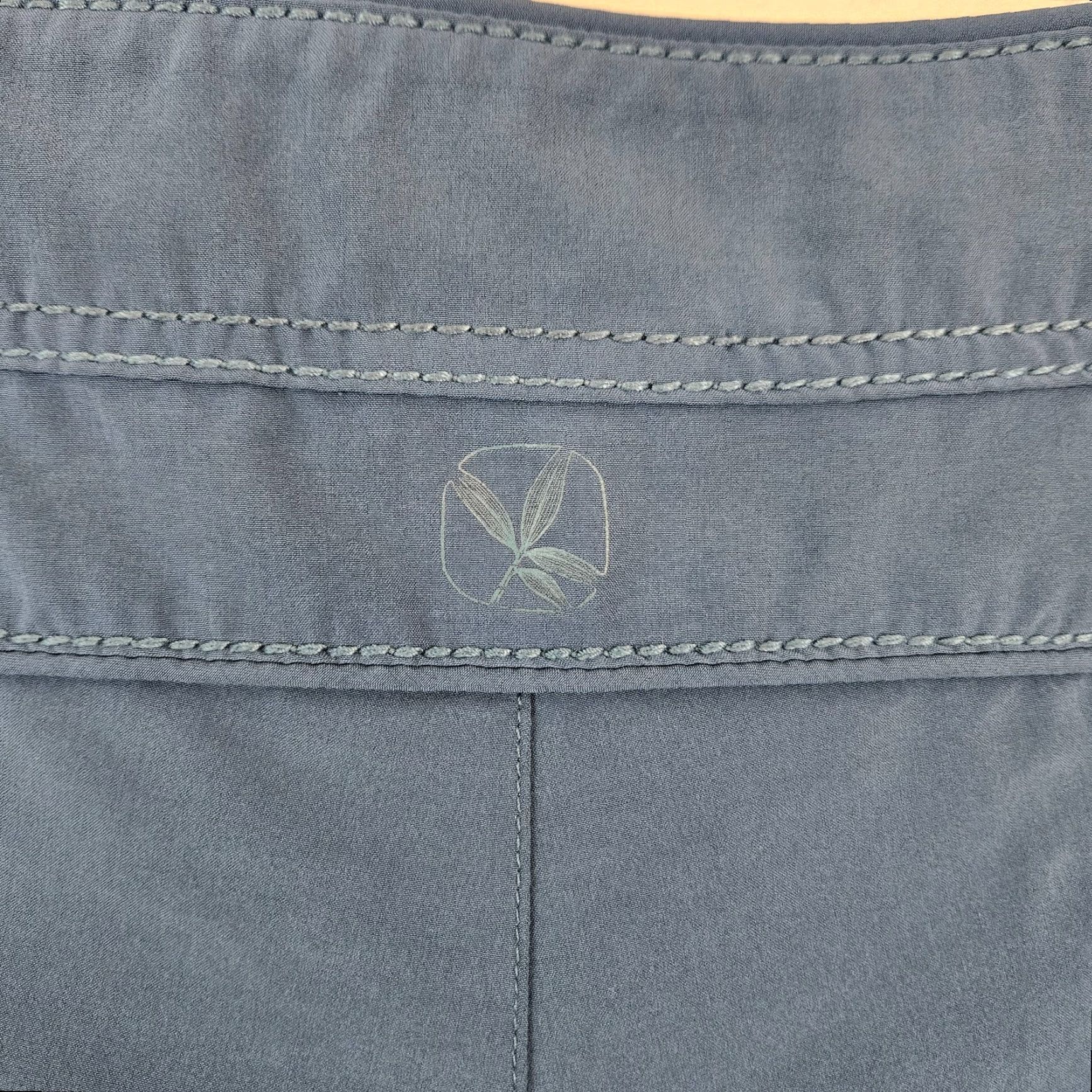 Vintage Carve Designs Womens Board Shorts Solid Blue Sz 8 Mid Rise Size 30" / US 8 / IT 44 - 3 Thumbnail