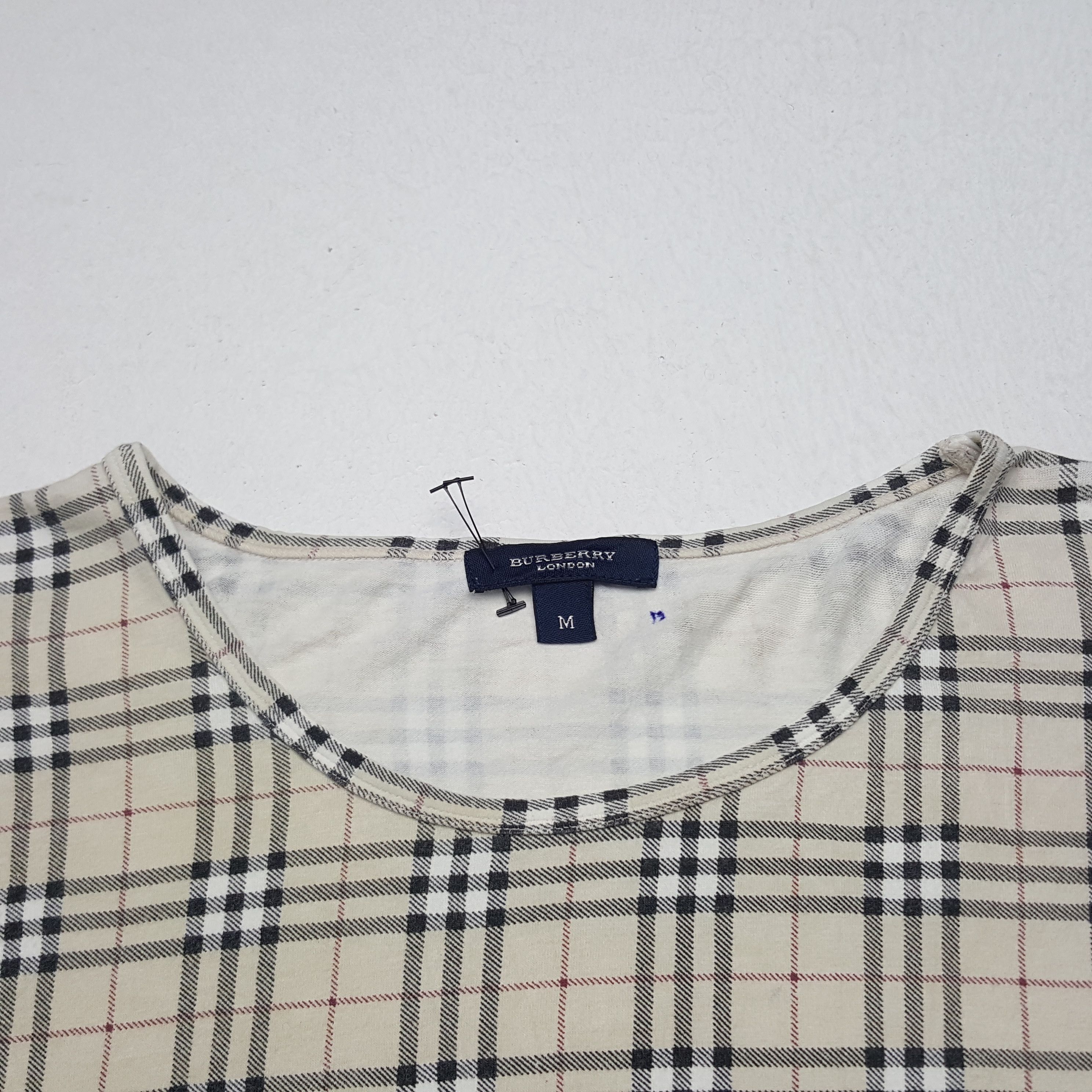 Burberry × Vintage Vintage Burberry London Nova Check Crop Tshirt Size US S / EU 44-46 / 1 - 4 Thumbnail