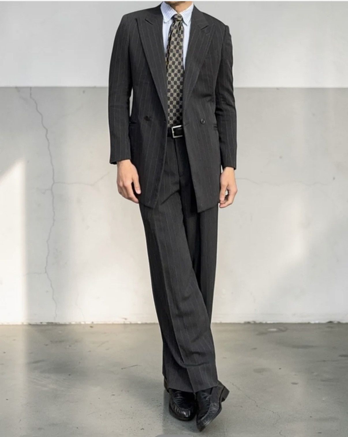 Giorgio Armani Giorgio Armani - 1990 Double Breasted Grey Powersuit Size 38R - 2 Thumbnail