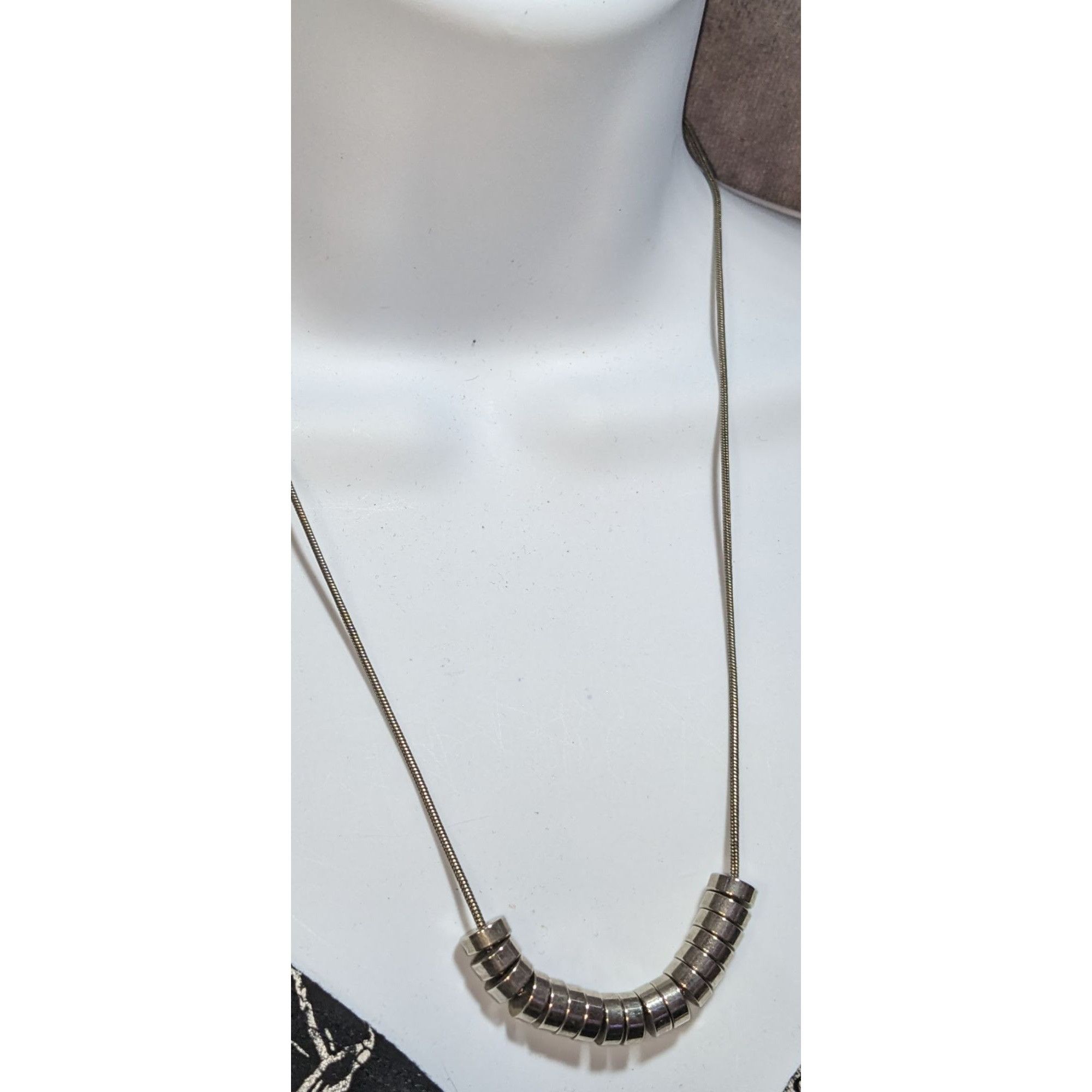 Other Minimalist Modern Silver-Tone Disc Beaded Necklace Size ONE SIZE - 4 Thumbnail