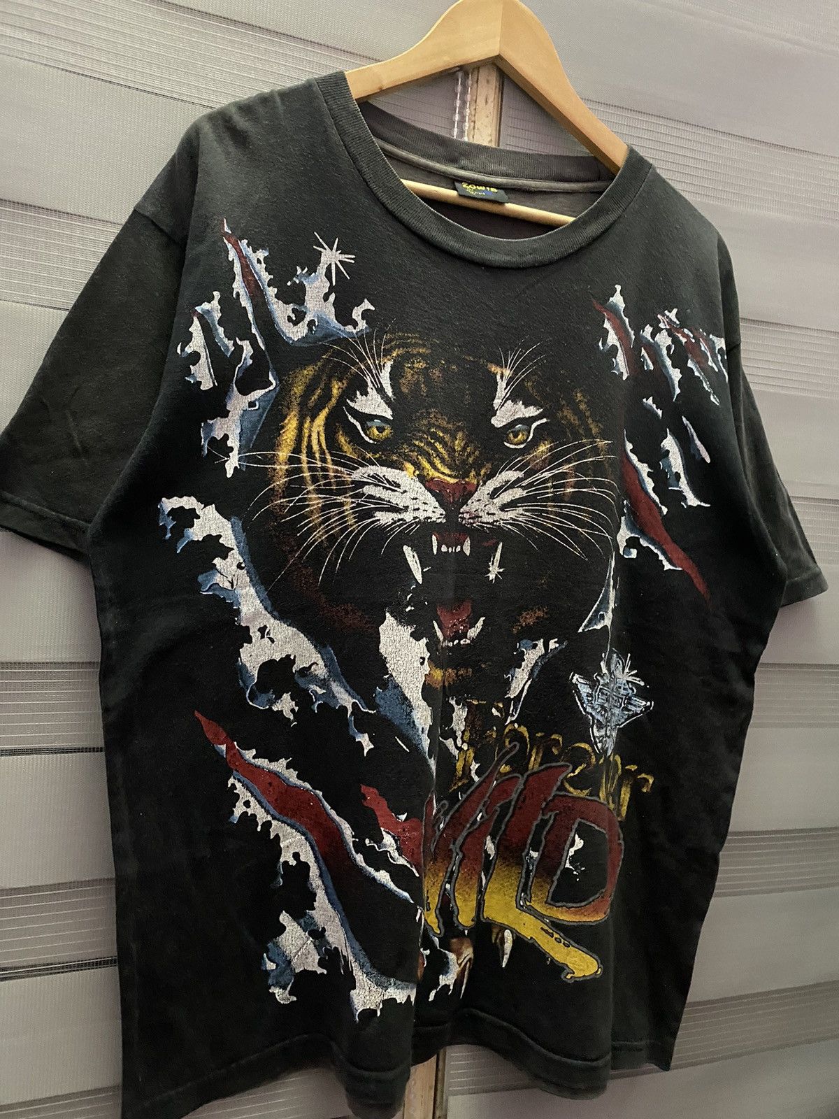 Band Tees Sun Faded Grunge Japanese Band Madpsycho Forever Wild Size US L / EU 52-54 / 3 - 2 Thumbnail